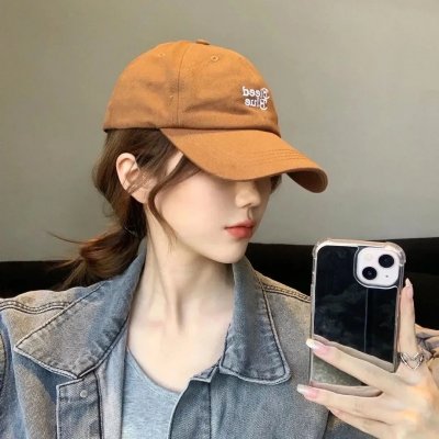 带剑女孩